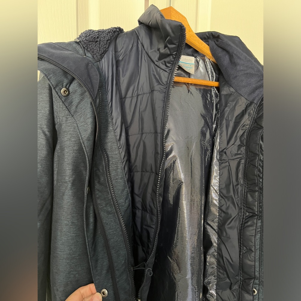 Woman’s Columbia Beverly Mountain II Dual Jacket - XL - Picture 4 of 16